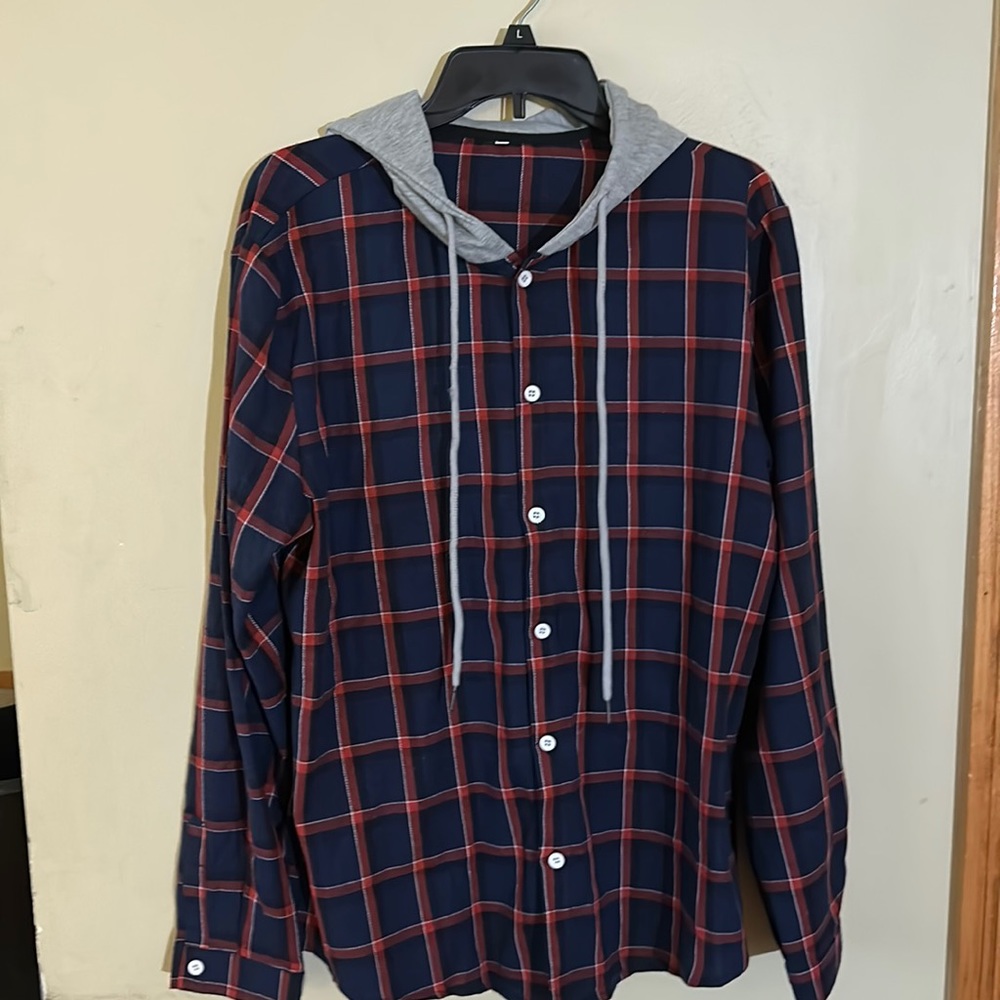 Men’s long sleeve button down shirt with hood size large